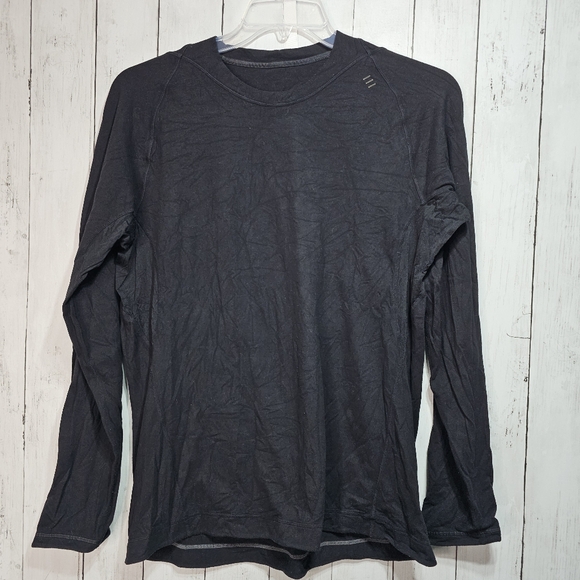 lululemon athletica Other - Lululemon Men's Black Vented Under Arms Size XL Long Sleeve Lightweight .